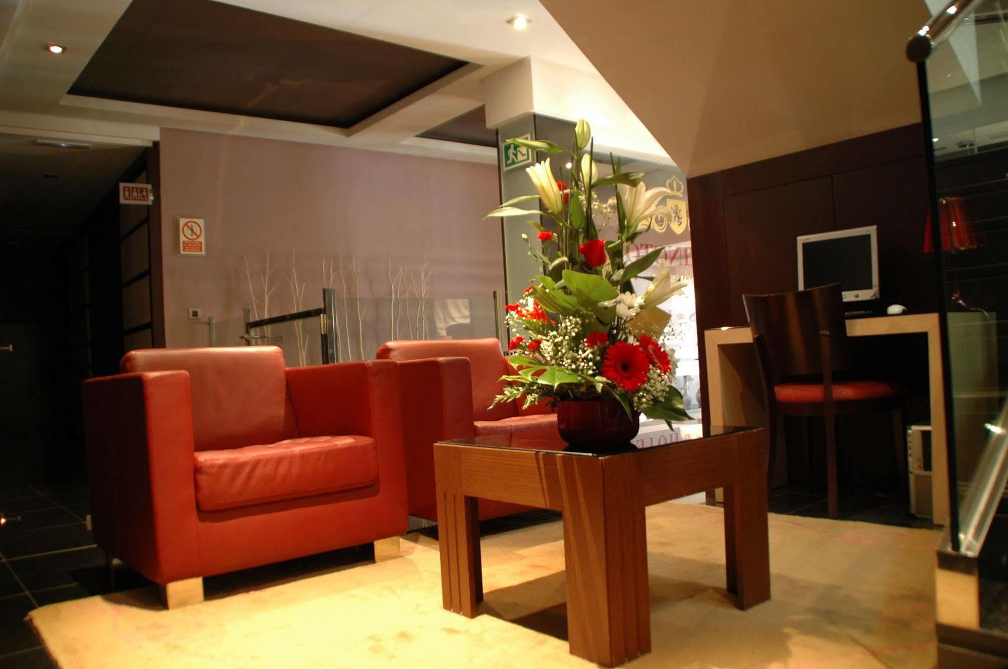 Aparthotel Washington Parquesol & Valladolid